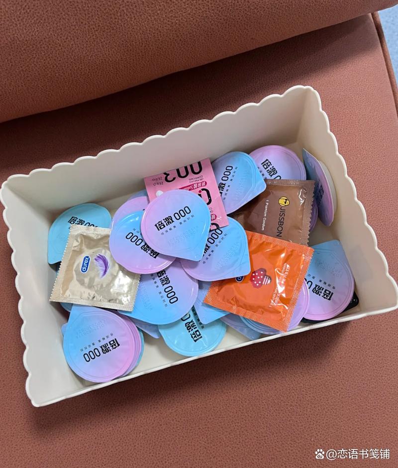 妻子住过的酒店,我在垃圾桶里发现两个用过的计生用品,我:昨天老婆是